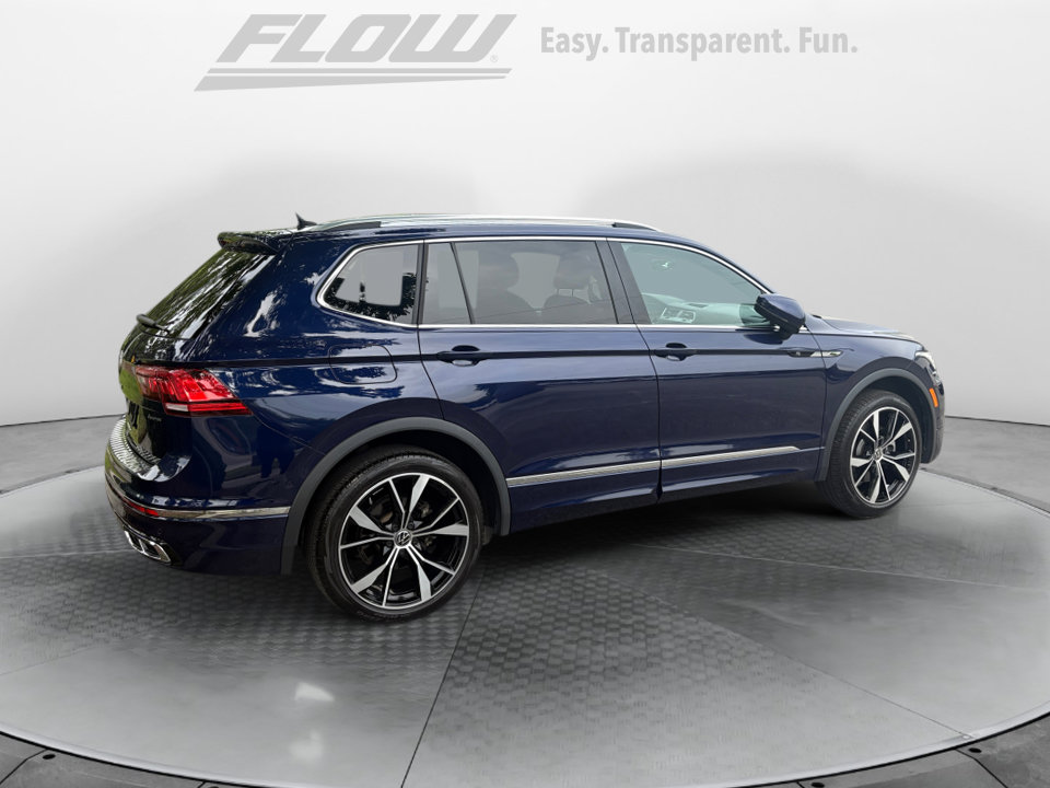 Certified 2022 Volkswagen Tiguan SEL R-Line AWD/4WD image 7
