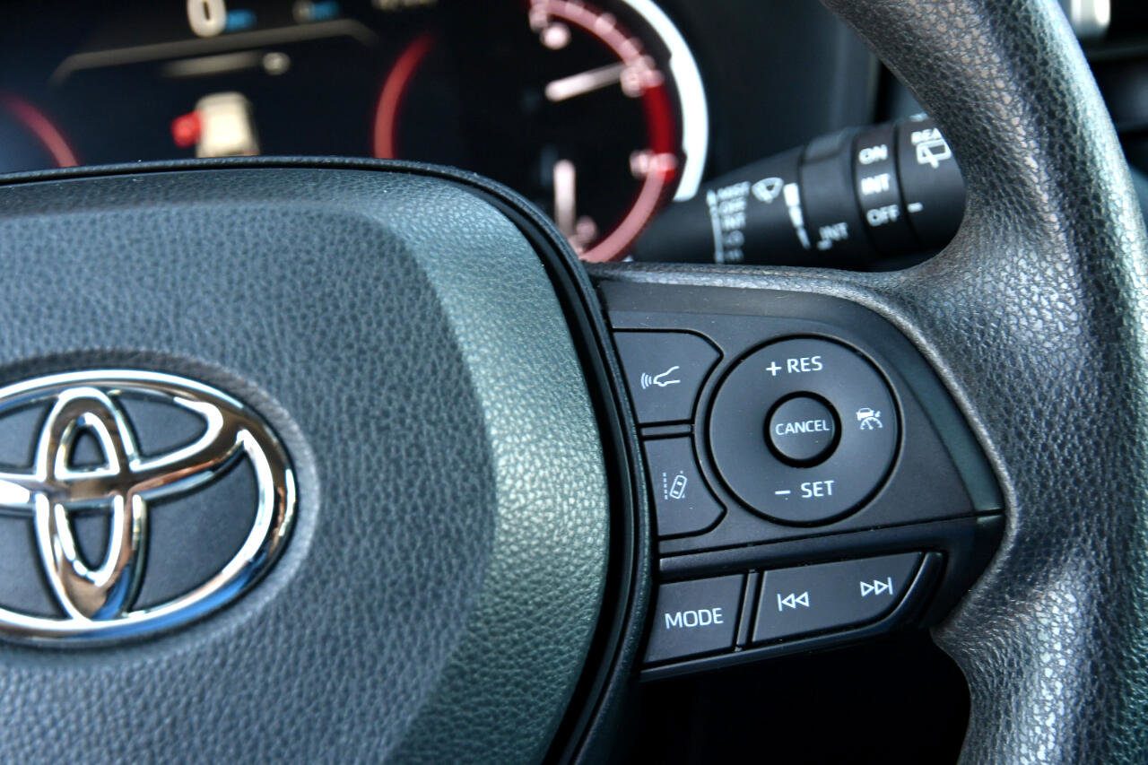 Used 2024 Toyota RAV4 XLE image 11
