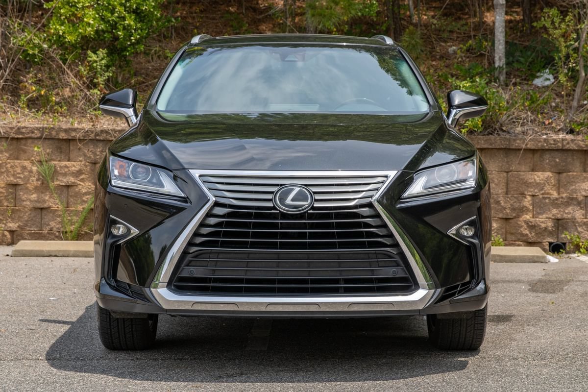 Used 2019 Lexus RX 350L FWD w/ Premium Package image 2