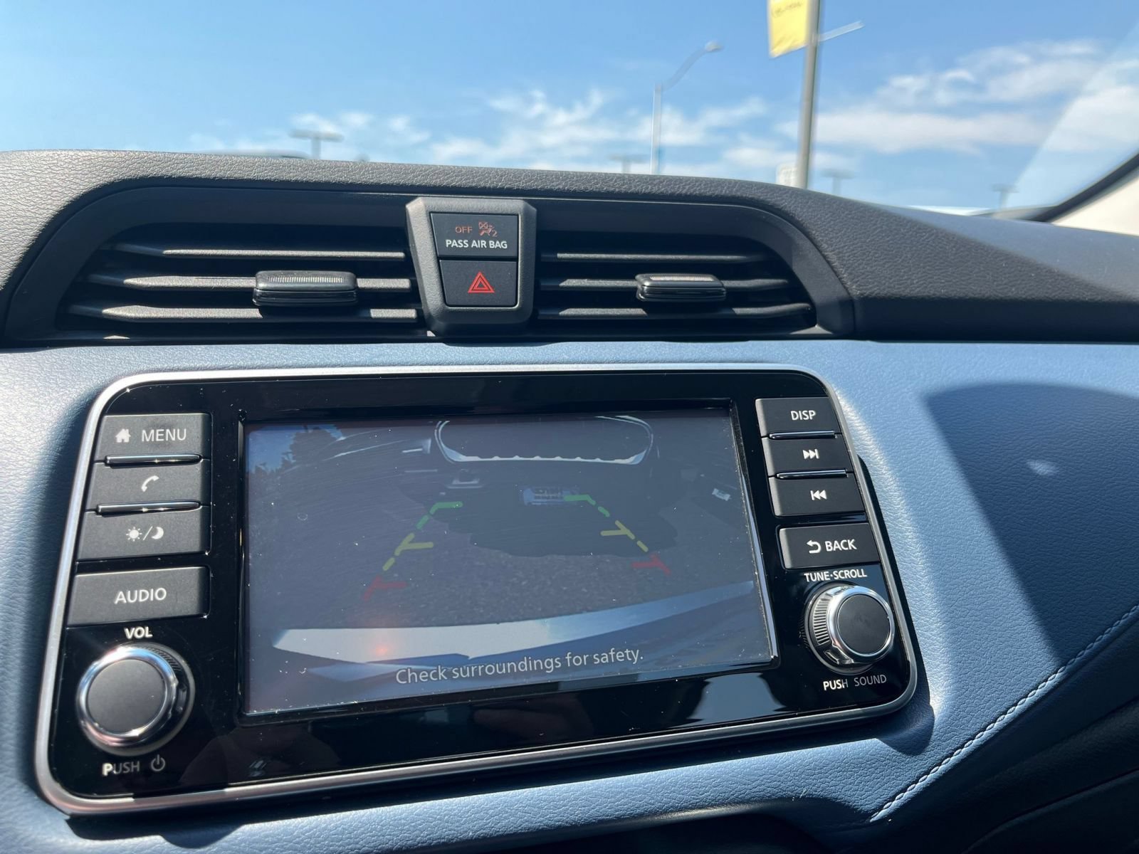 Used 2025 Nissan Versa SV FWD image 20