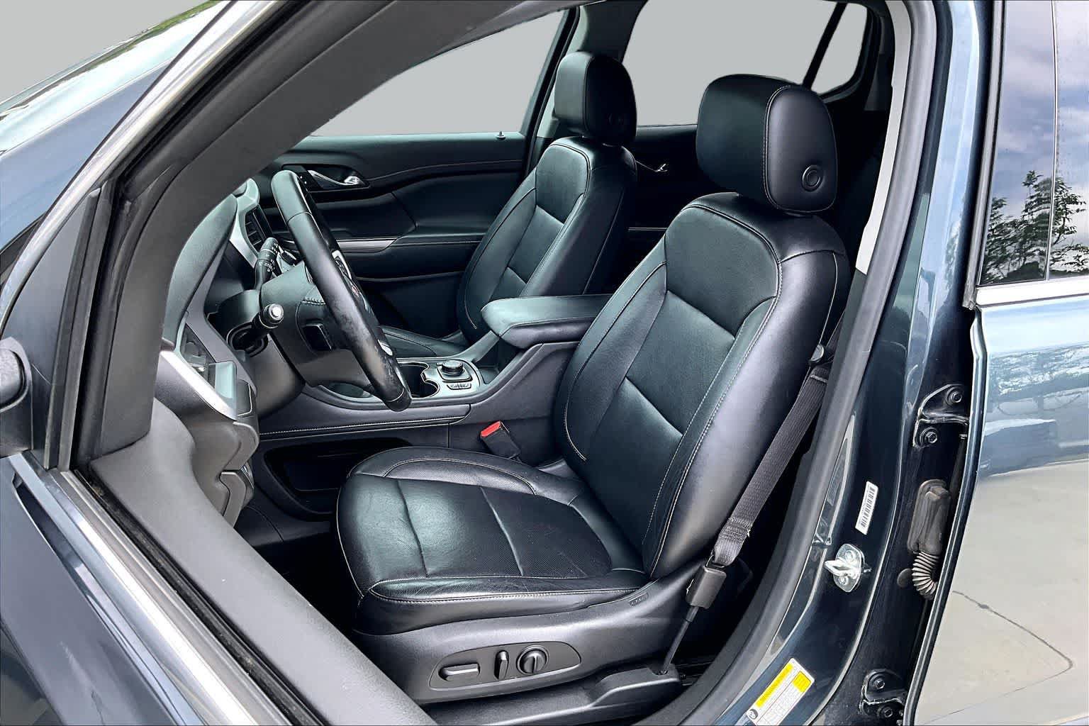 Used 2020 GMC Acadia SLT FWD image 7