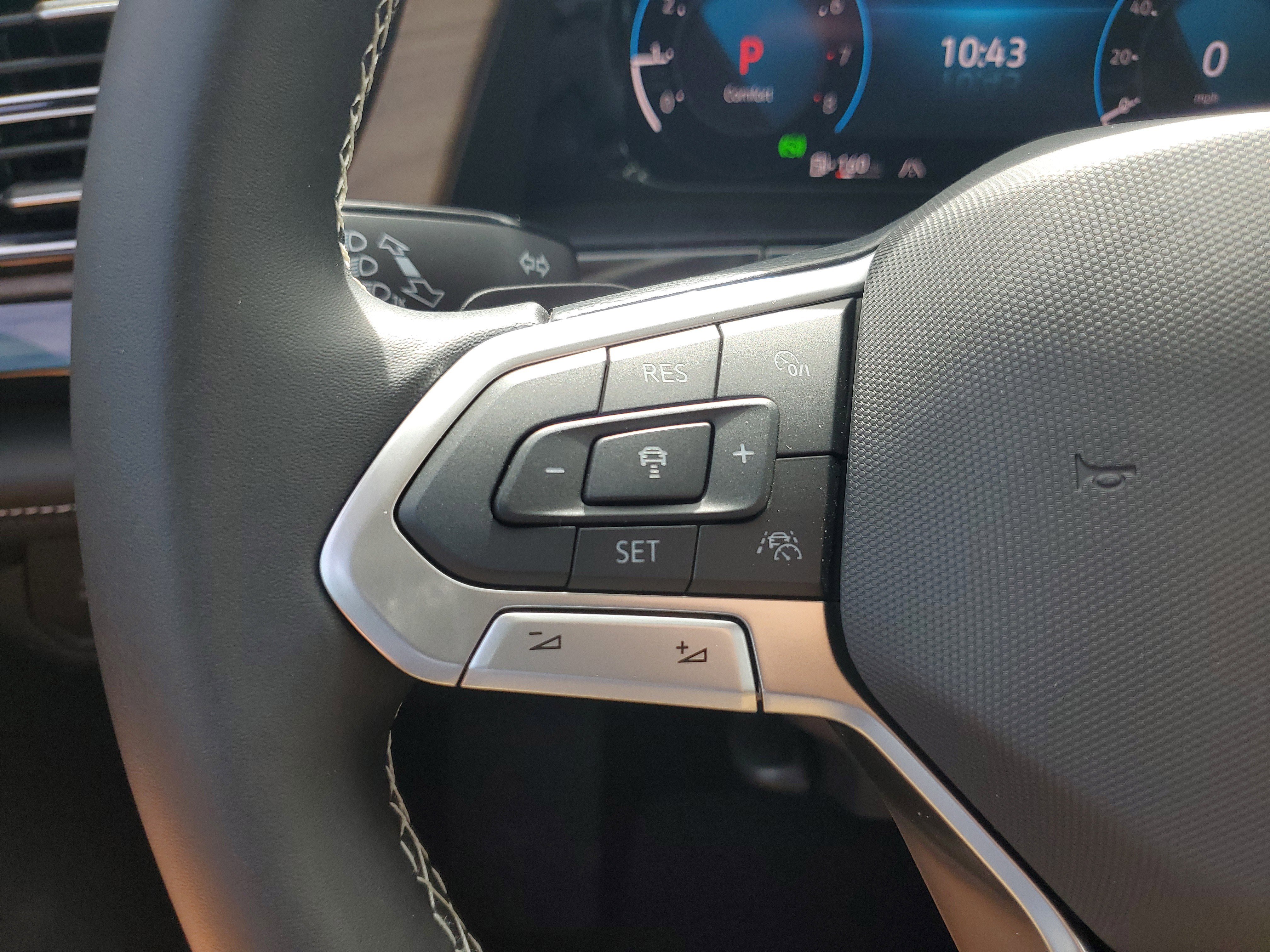 New 2026 Volkswagen Atlas SE image 19