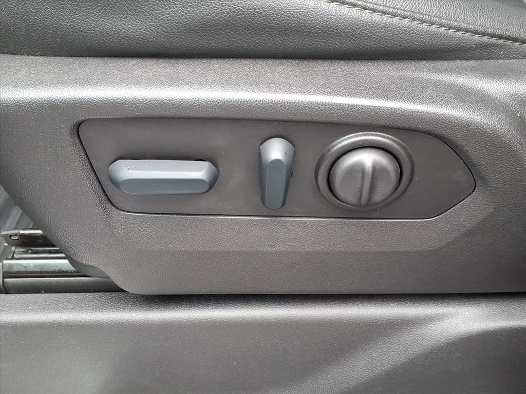 Certified 2022 Chevrolet Silverado 1500 LTZ w/ LTZ Convenience Package II image 23