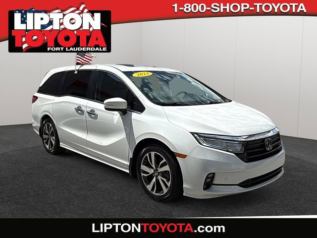 Used 2023 Honda Odyssey Touring image 1