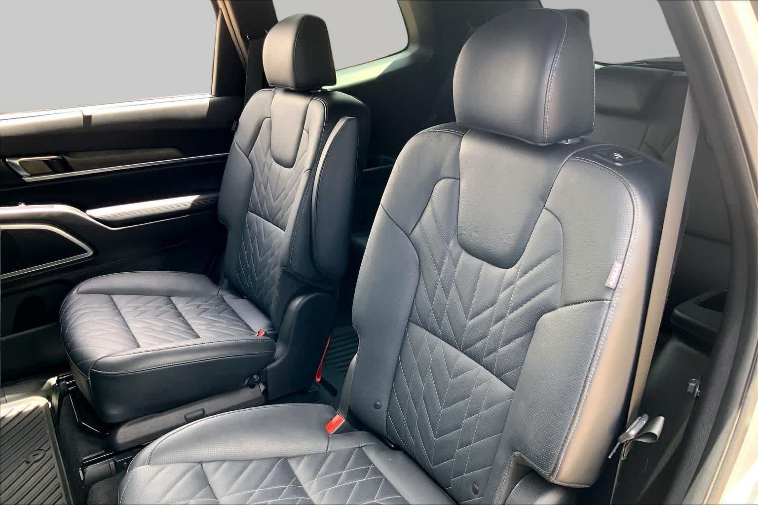 Used 2023 Kia Telluride EX X-Line AWD/4WD image 20