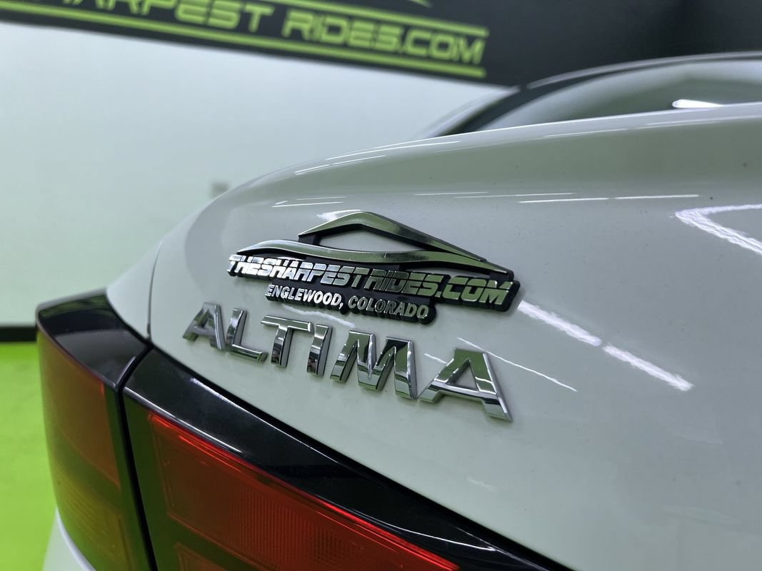 Used 2022 Nissan Altima 2.5 S FWD image 12