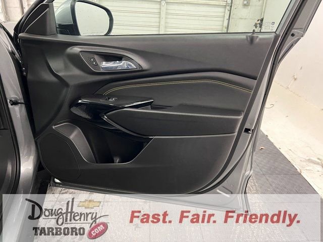 New 2026 Chevrolet Trax LT w/ LT Convenience Package image 37