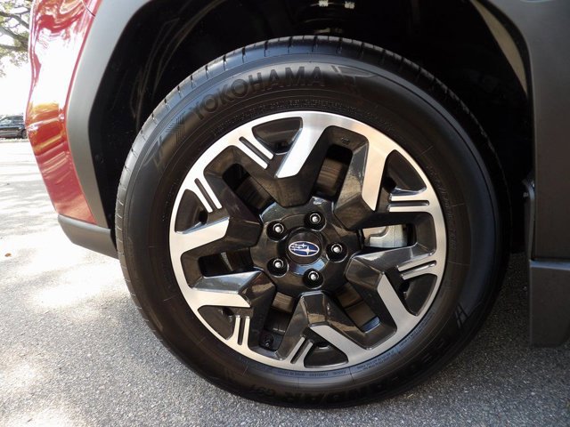 Certified 2025 Subaru Forester w/ Convenience Package #1 image 24