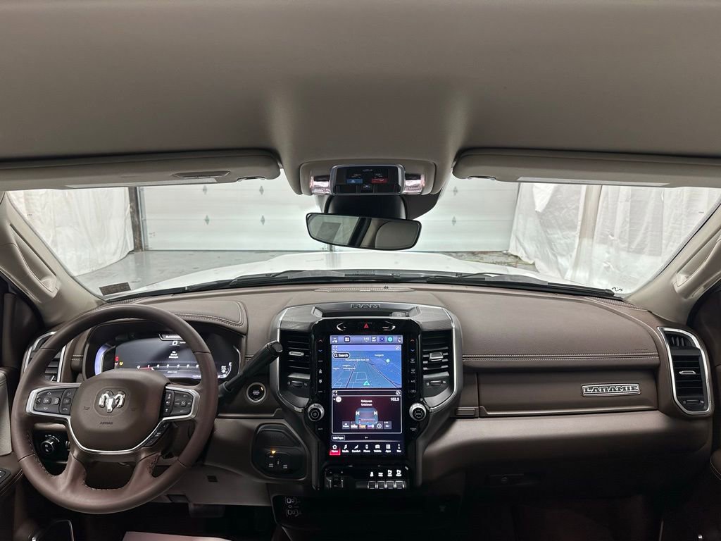 Used 2025 RAM 2500 Laramie image 38