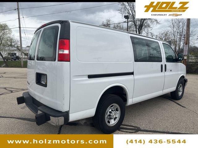 Certified 2021 Chevrolet Express 2500 w/ Driver Convenience Package image 4