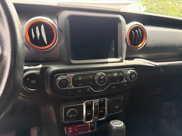 Used 2022 Jeep Gladiator Mojave w/ LED Lighting Group AWD/4WD image 21