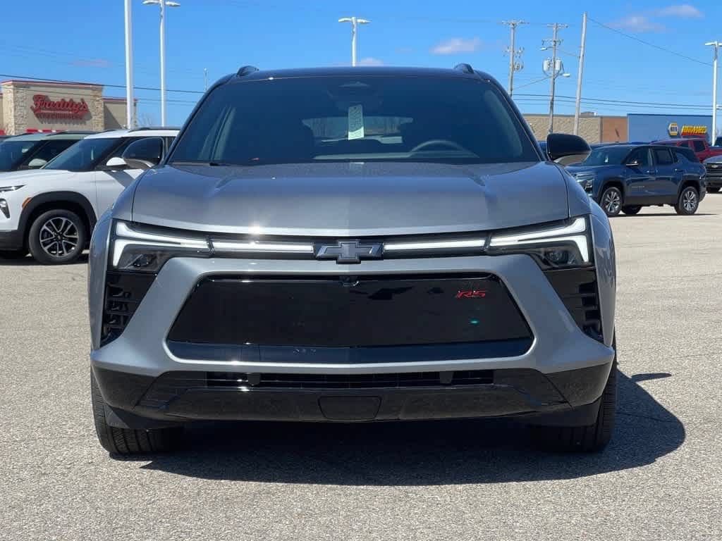 New 2025 Chevrolet Blazer EV RS RWD image 2