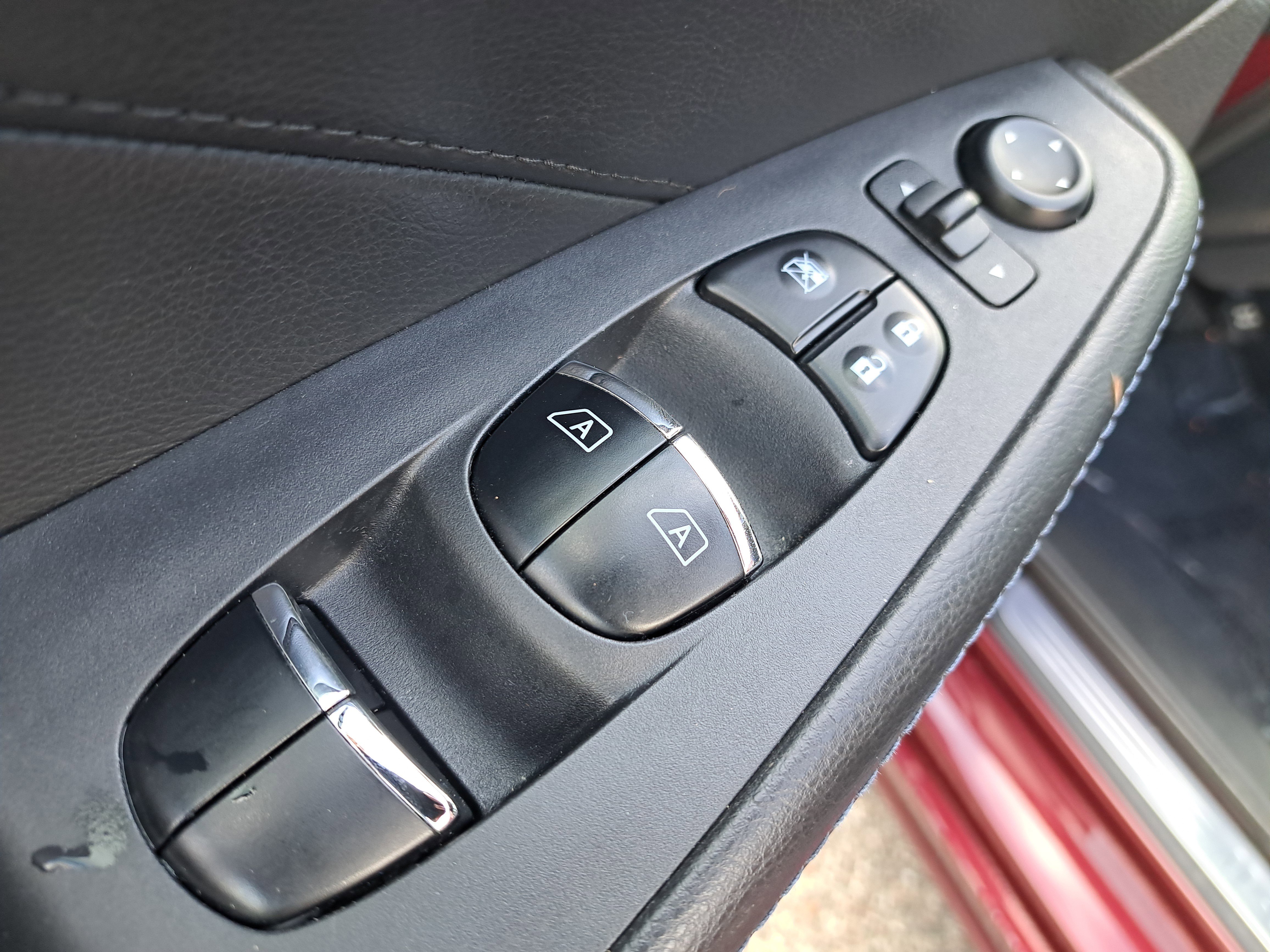 Used 2018 Nissan Maxima 3.5 S image 16