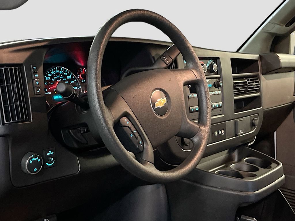 Used 2024 Chevrolet Express 2500 w/ Driver Convenience Package image 9