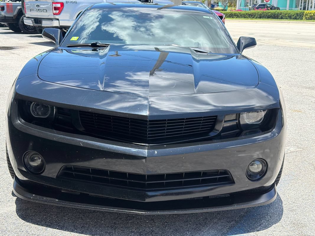 Used 2010 Chevrolet Camaro LT RWD image 8