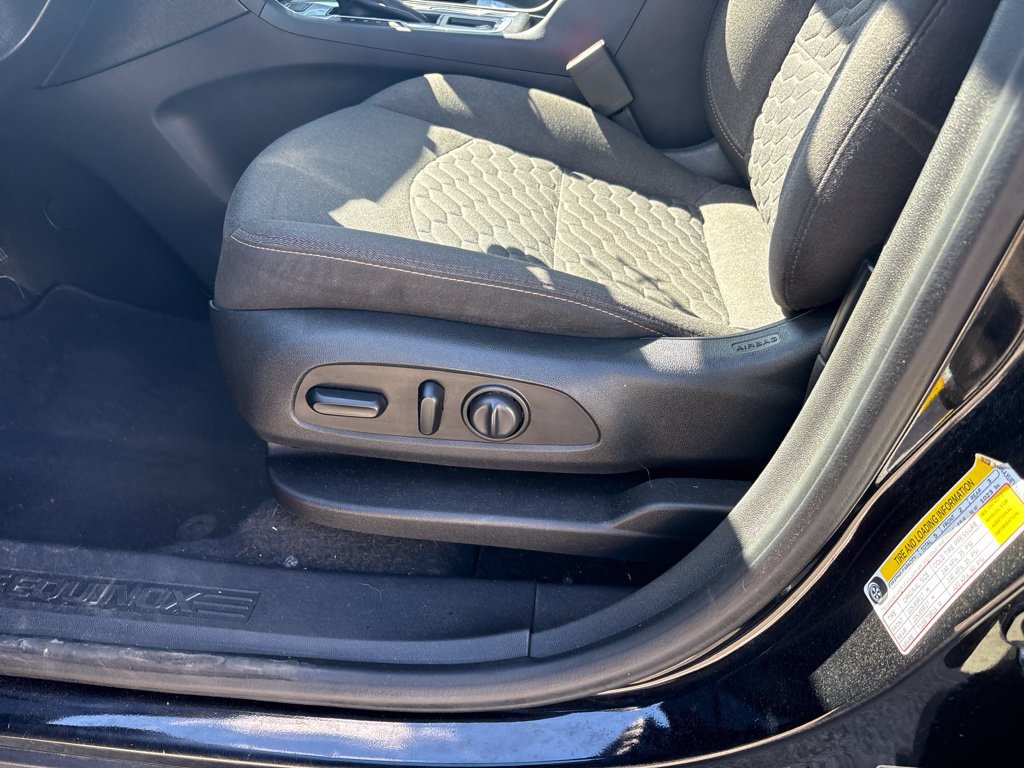 Used 2020 Chevrolet Equinox LT AWD/4WD image 20