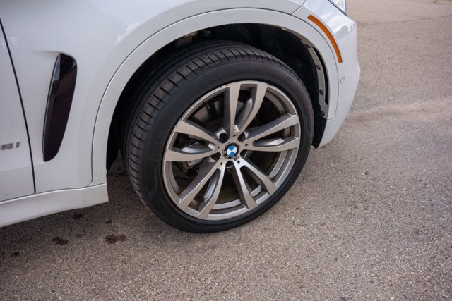 Used 2017 BMW X6 xDrive40i w/ Premium Package Enhanced AWD/4WD image 9