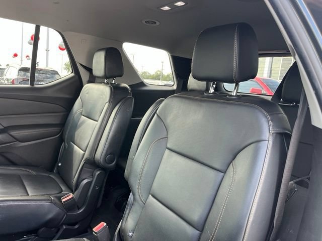 Used 2019 Chevrolet Traverse RS w/ LPO, Floor Liner Package FWD image 35