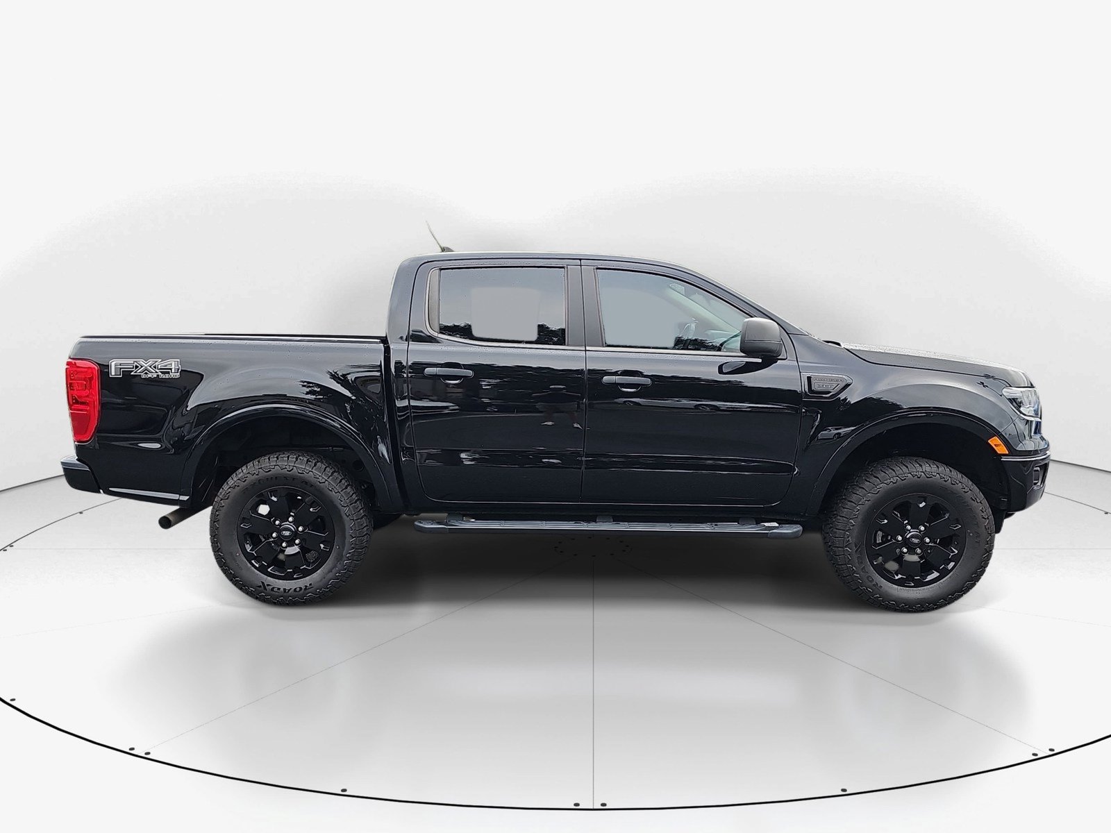 Used 2023 Ford Ranger XLT w/ Equipment Group 301A Mid AWD/4WD image 2