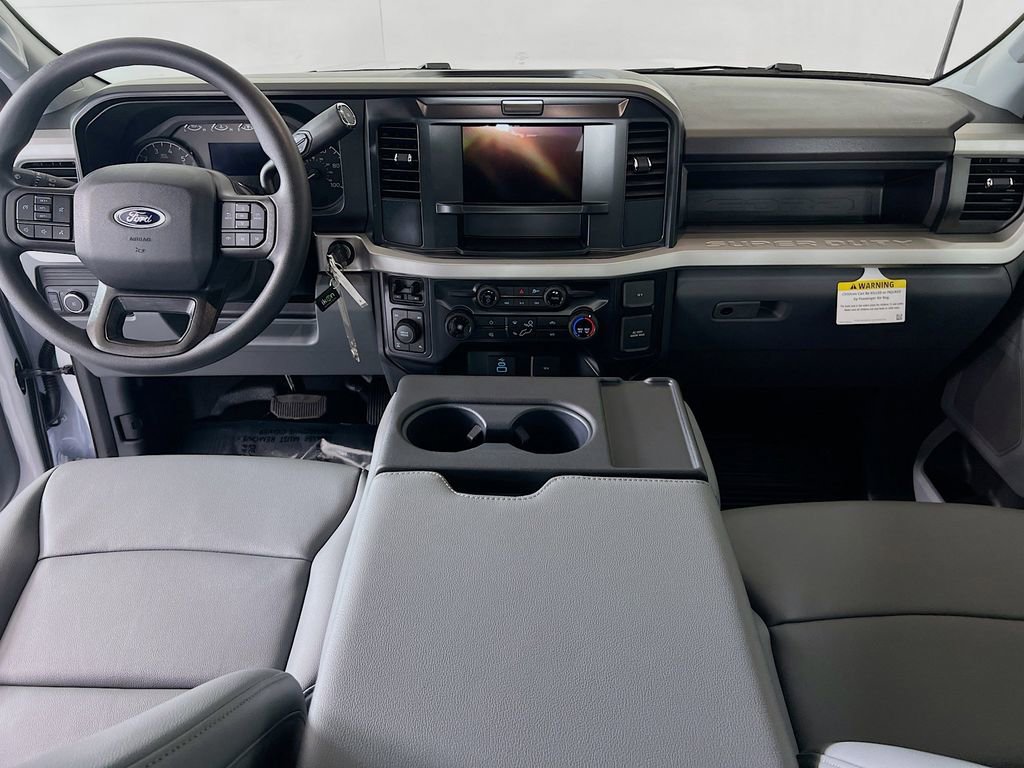New 2026 Ford F350 XL w/ XL Chrome Package image 7