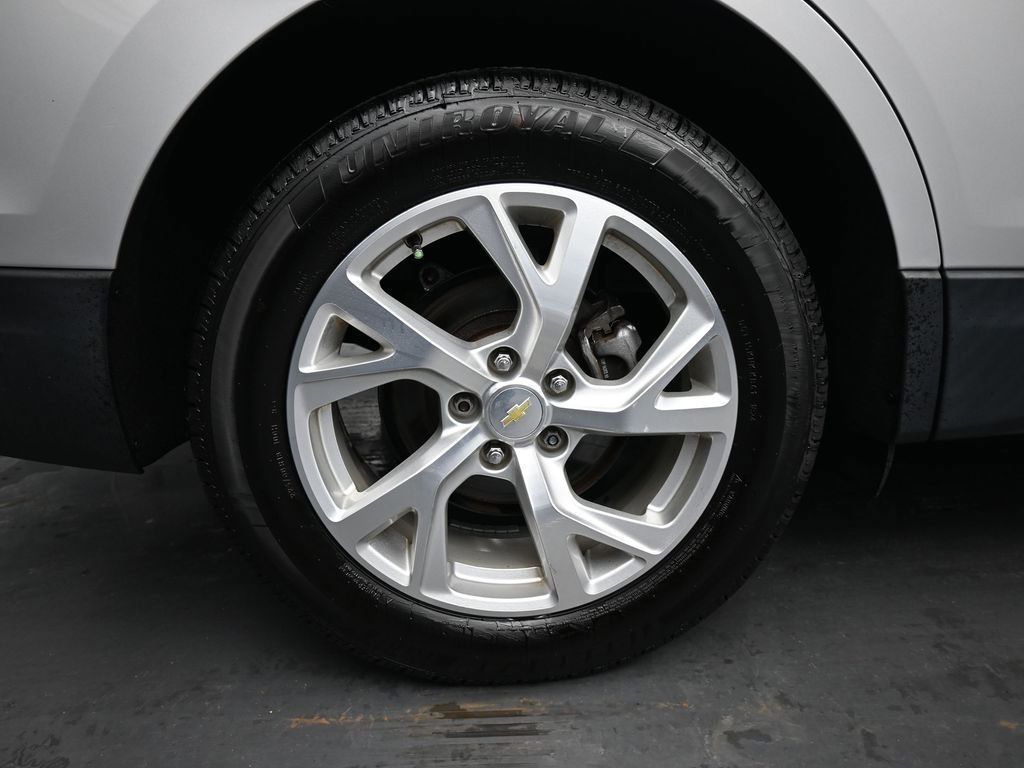 Used 2018 Chevrolet Equinox Premier image 10