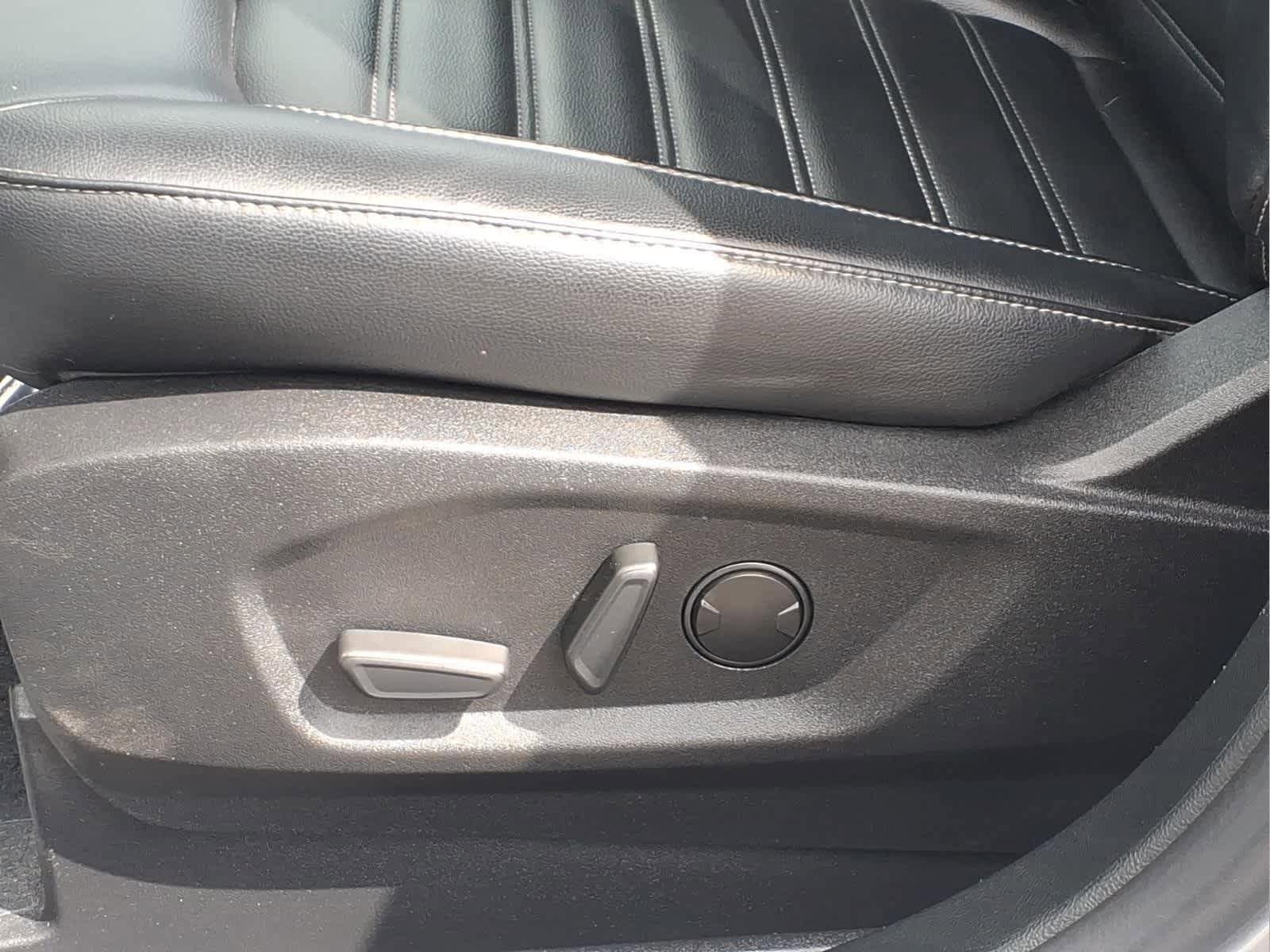 Used 2024 Ford Edge SEL w/ Convenience Package AWD/4WD image 15