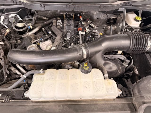 Used 2025 Ford F150 Lariat AWD/4WD image 55