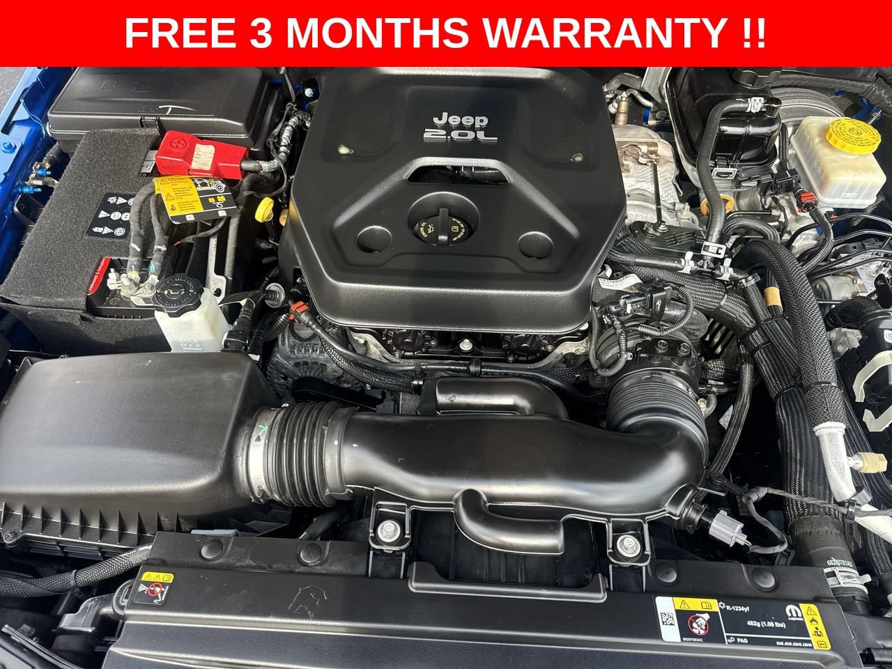 Used 2022 Jeep Wrangler Unlimited Rubicon w/ Cold Weather Group AWD/4WD image 11