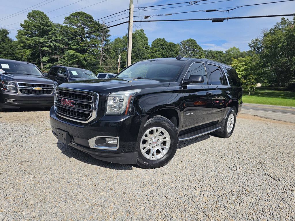 Used 2017 GMC Yukon SLT AWD/4WD image 1