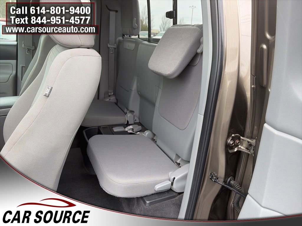 Used 2015 Toyota Tacoma 4x4 Access Cab V6 w/ SR5 Package image 20