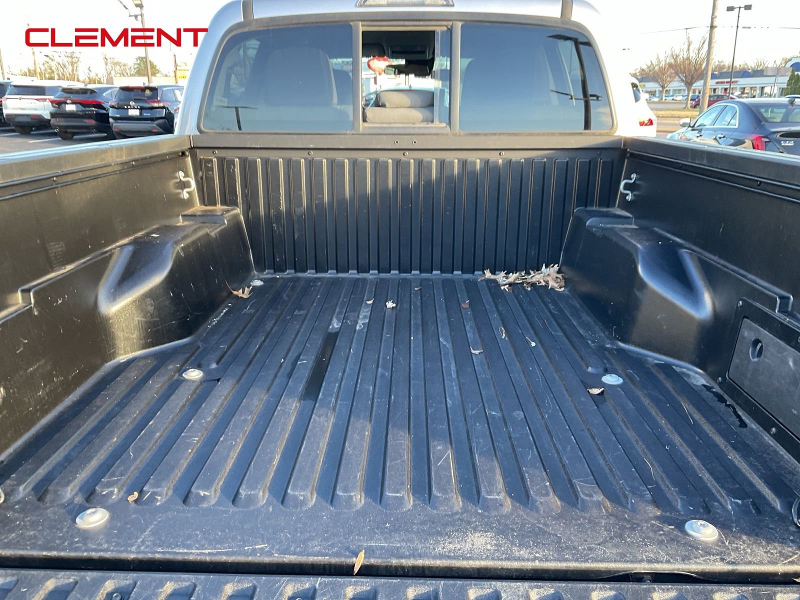 Used 2020 Toyota Tacoma SR image 22