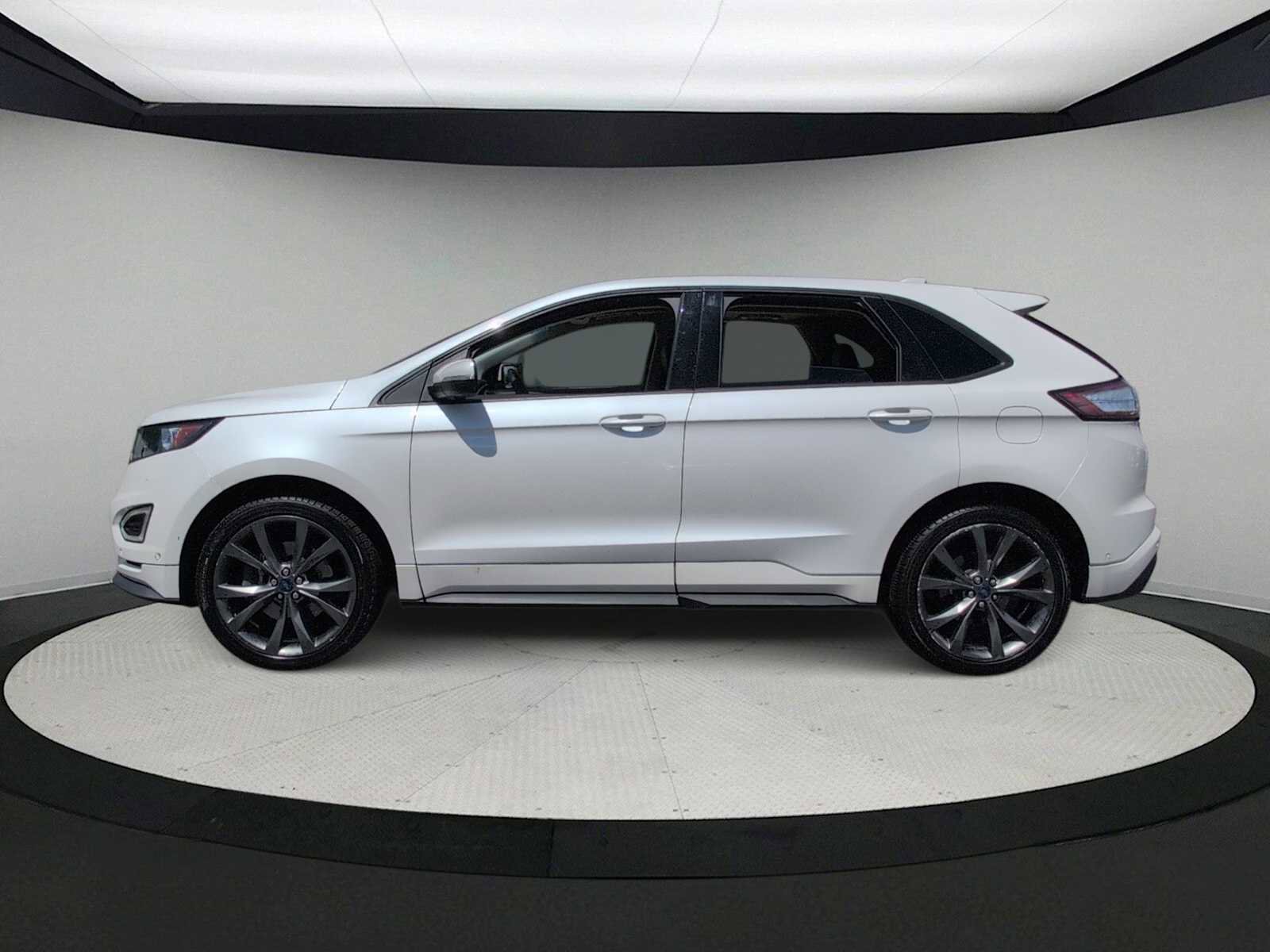 Used 2016 Ford Edge Sport w/ Equipment Group 401A AWD/4WD image 5