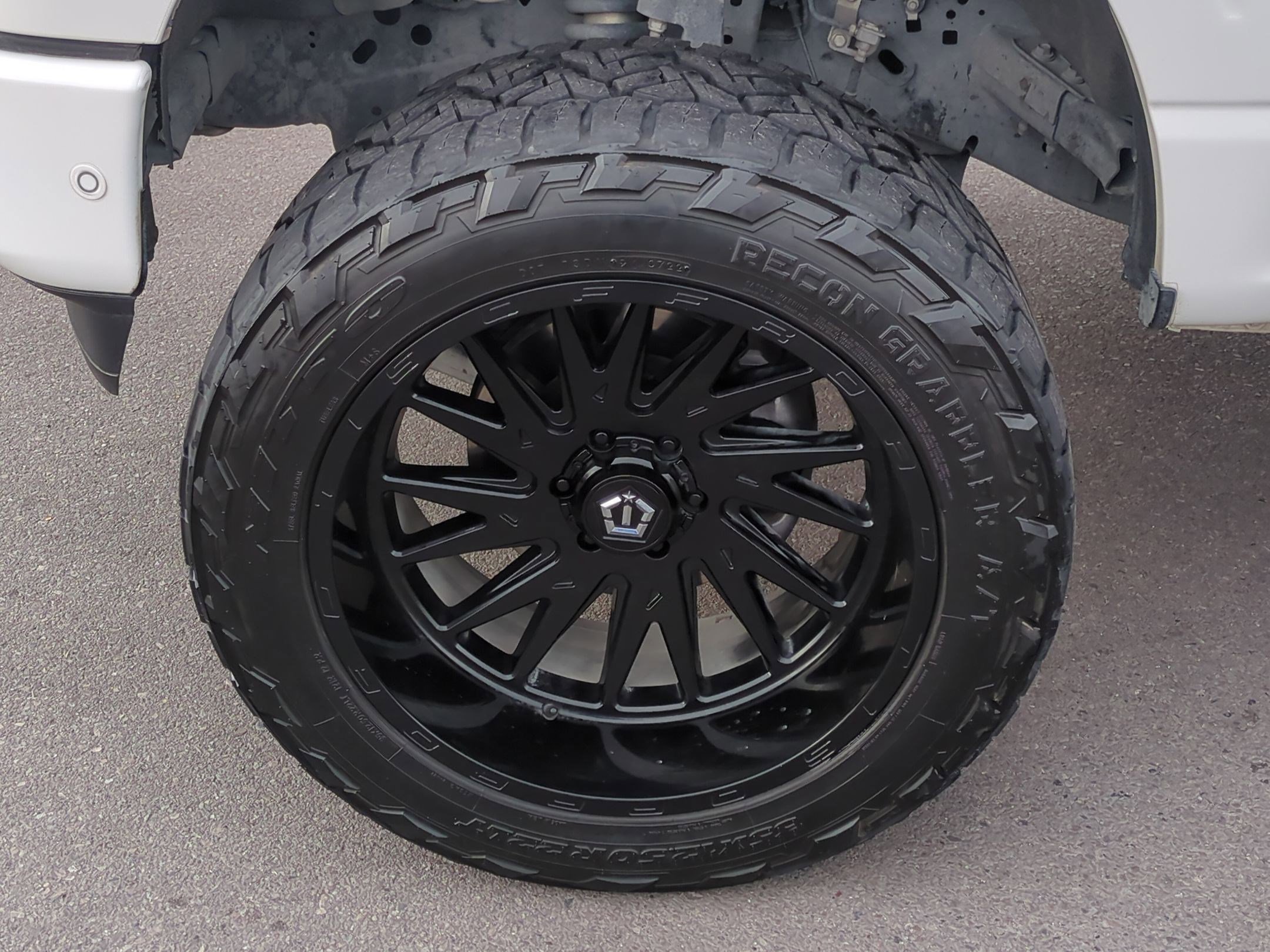 Used 2022 Ford F150 Platinum w/ Equipment Group 701A High image 14