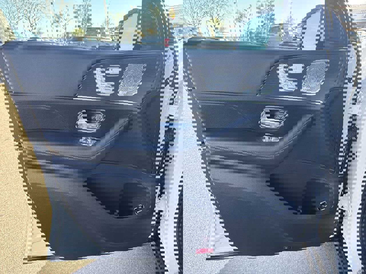 Used 2023 Mercedes-Benz GLE 350 image 22