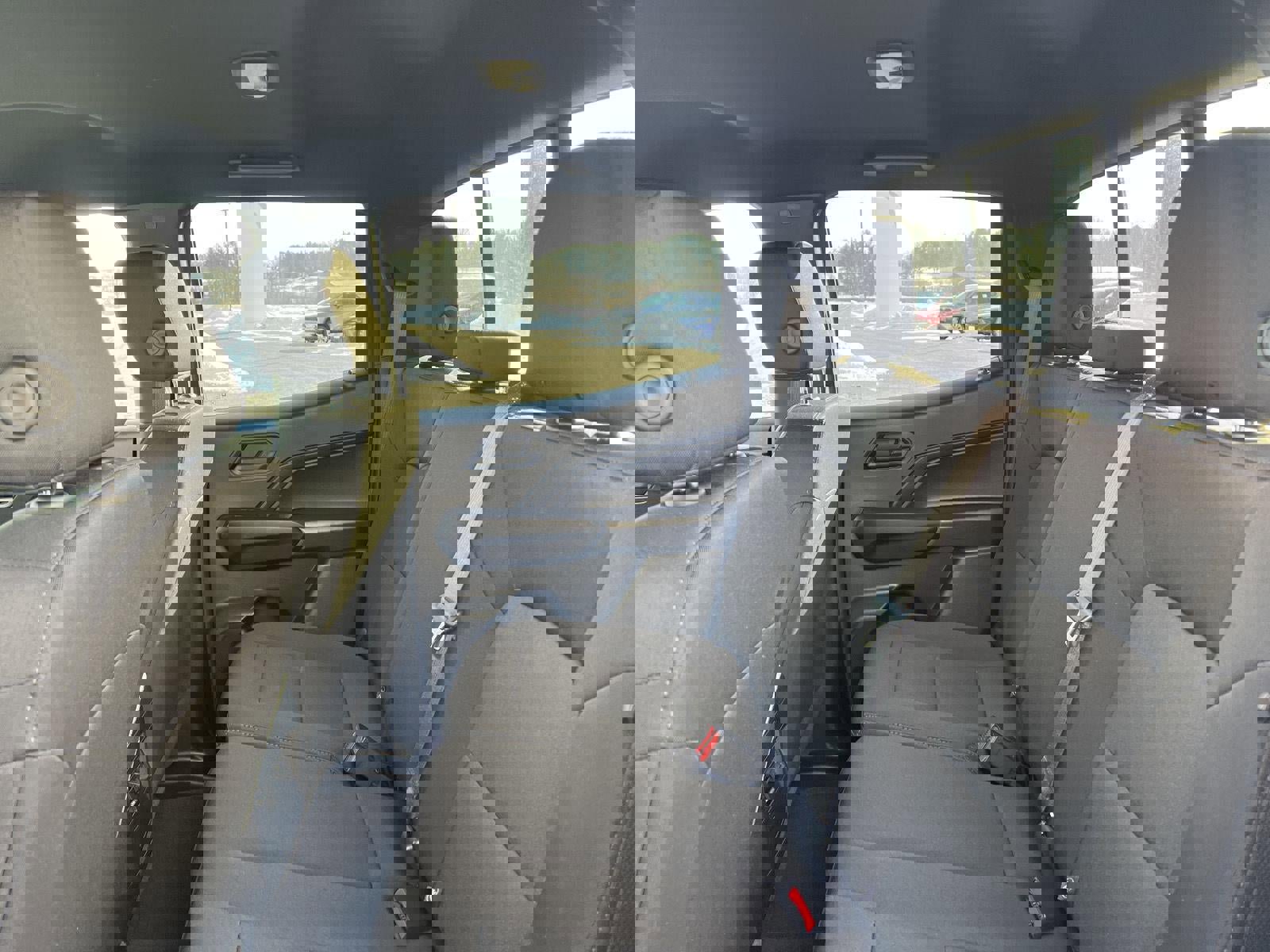 Used 2024 Chevrolet Colorado Trail Boss w/ Technology Package image 18