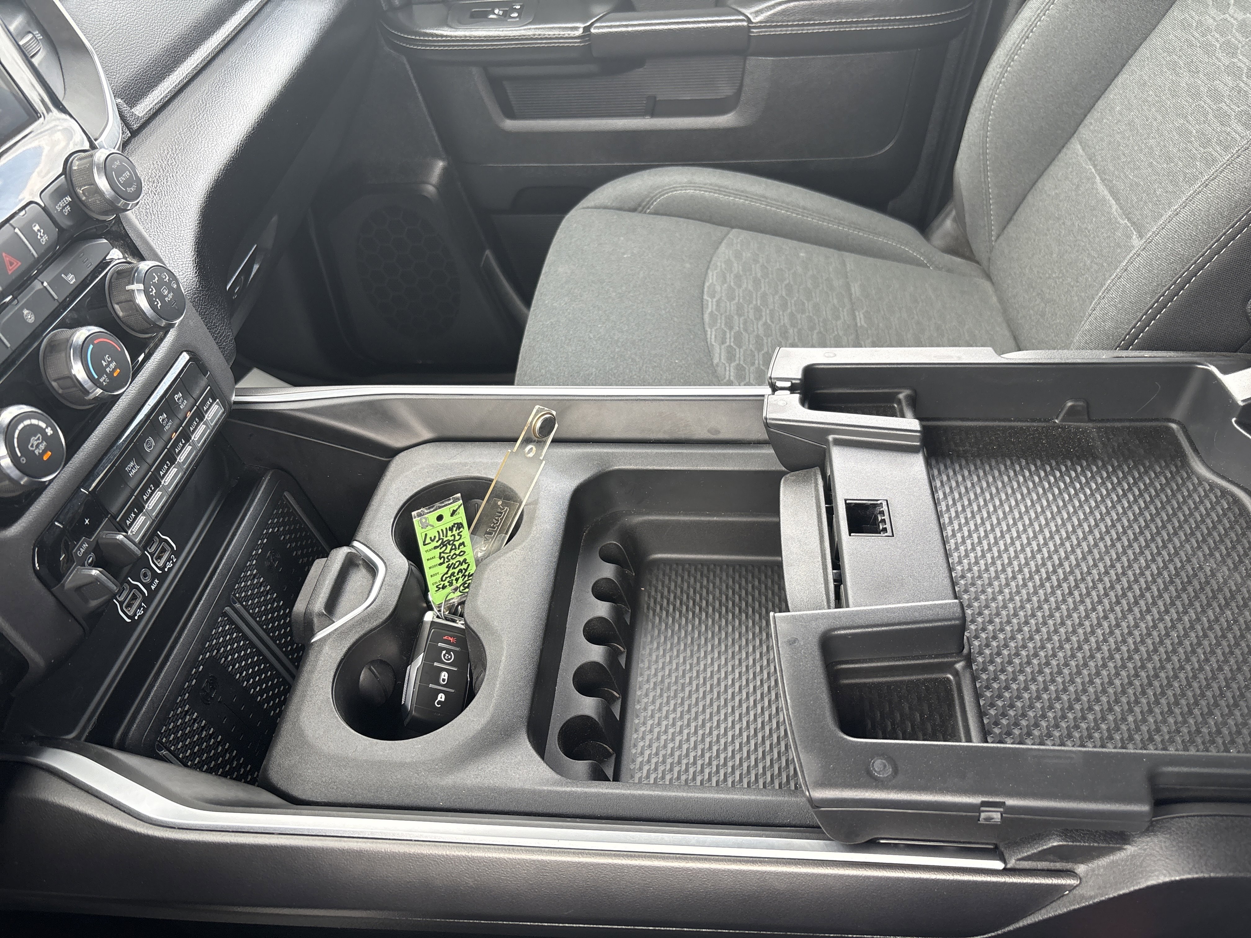 Used 2025 RAM 2500 Big Horn w/ Safety Group image 31