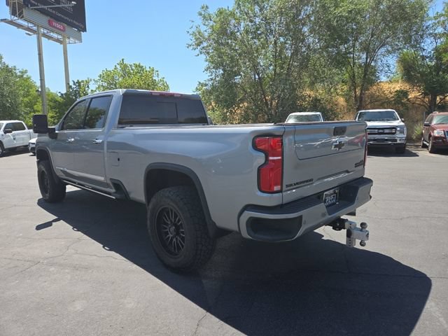 Used 2026 Chevrolet Silverado 3500 High Country w/ Technology Package AWD/4WD image 4