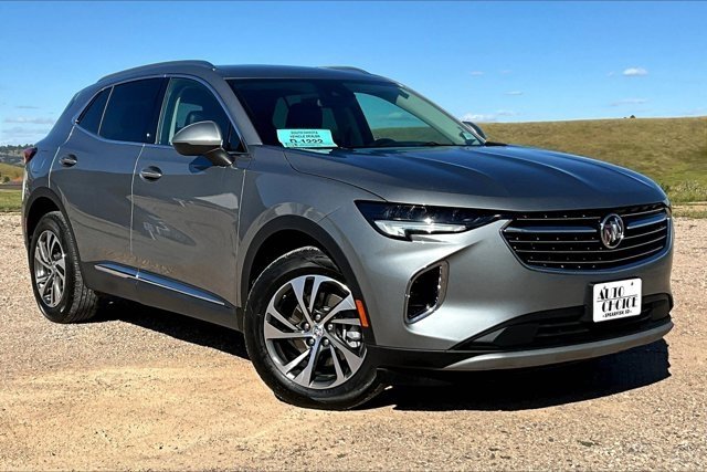 Used 2023 Buick Envision Essence image 3