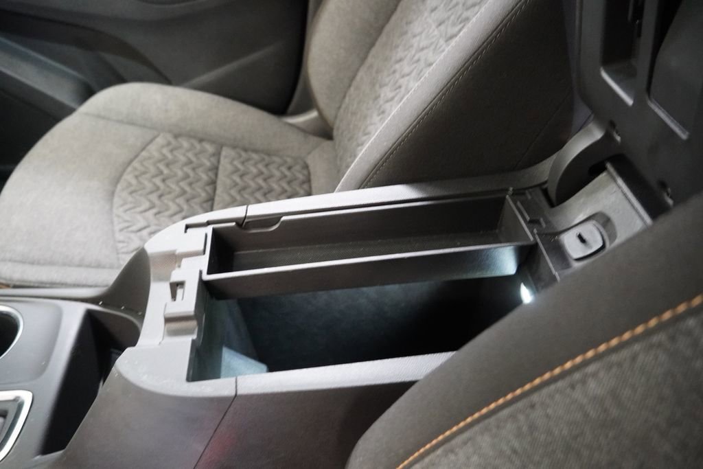 Used 2023 Chevrolet Equinox LT FWD image 24