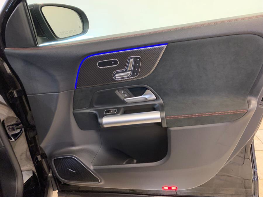 Used 2025 Mercedes-Benz GLA 250 4MATIC image 64