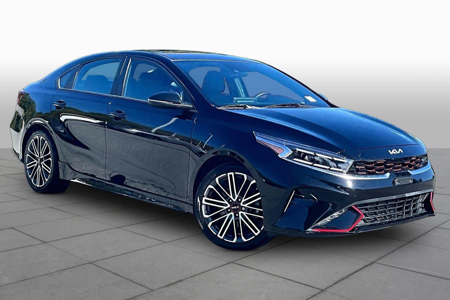 Used 2024 Kia Forte GT FWD image 4