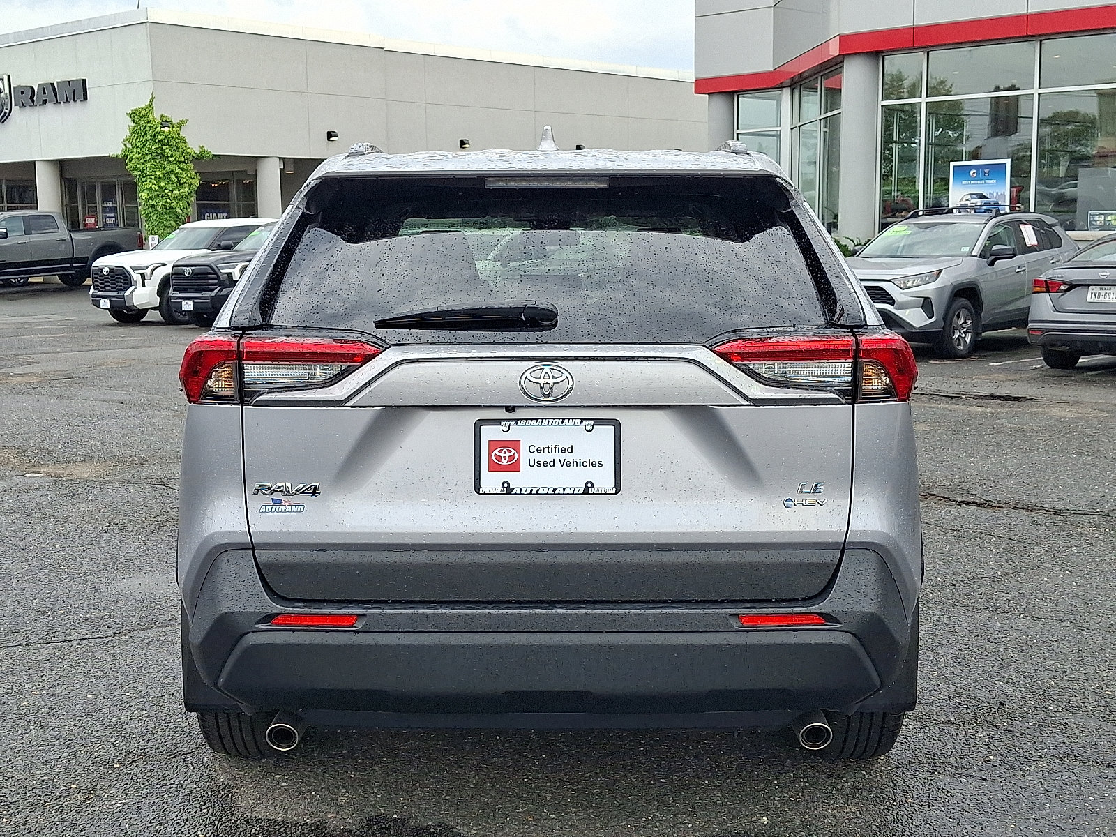 Certified 2025 Toyota RAV4 LE AWD/4WD image 6