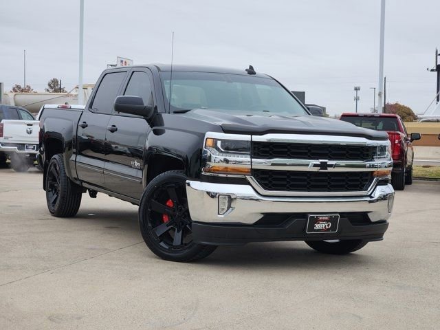 Used 2018 Chevrolet Silverado 1500 LT w/ Texas Edition video 2