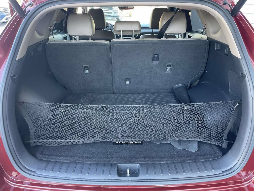 Used 2019 Hyundai Tucson Limited w/ Cargo Package FWD image 10
