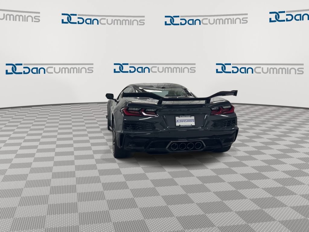 New 2027 Chevrolet Corvette Z06 RWD image 7