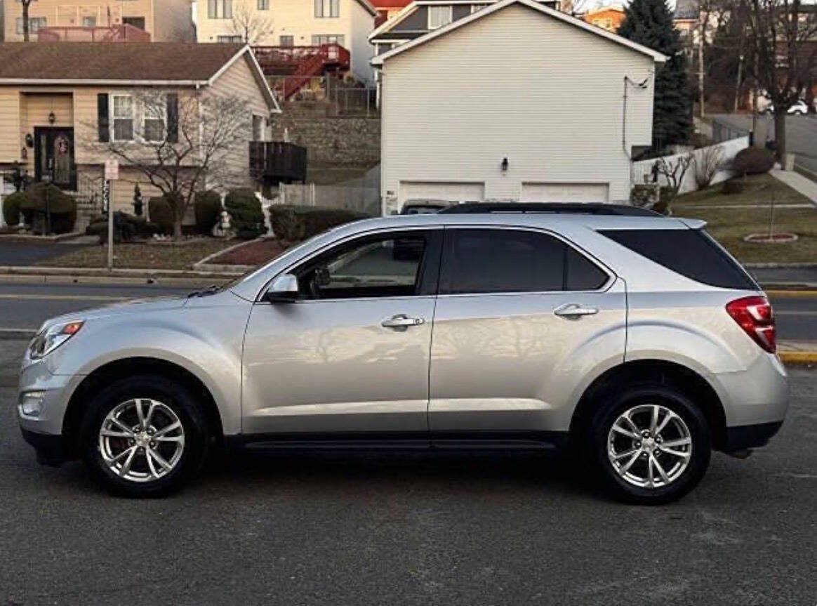 Used 2017 Chevrolet Equinox LT FWD image 6