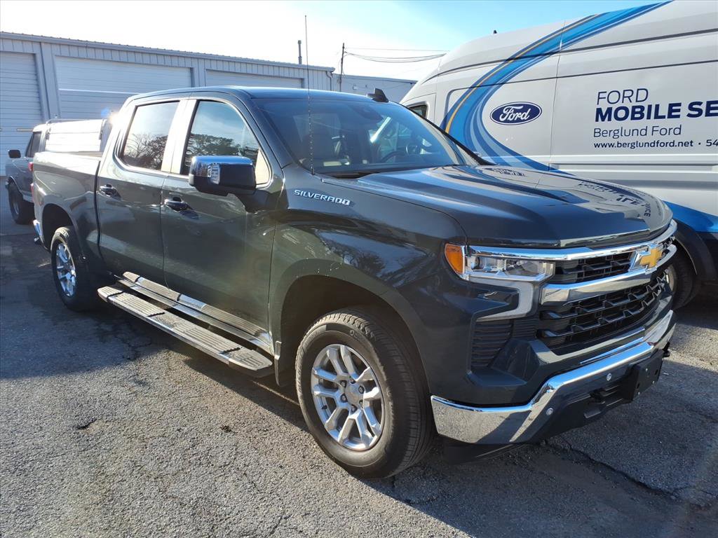 Used 2025 Chevrolet Silverado 1500 LT