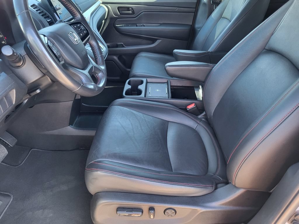 Used 2025 Honda Odyssey Sport-L image 14