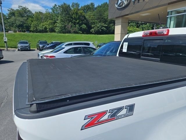 Used 2020 Chevrolet Colorado Z71 AWD/4WD image 5