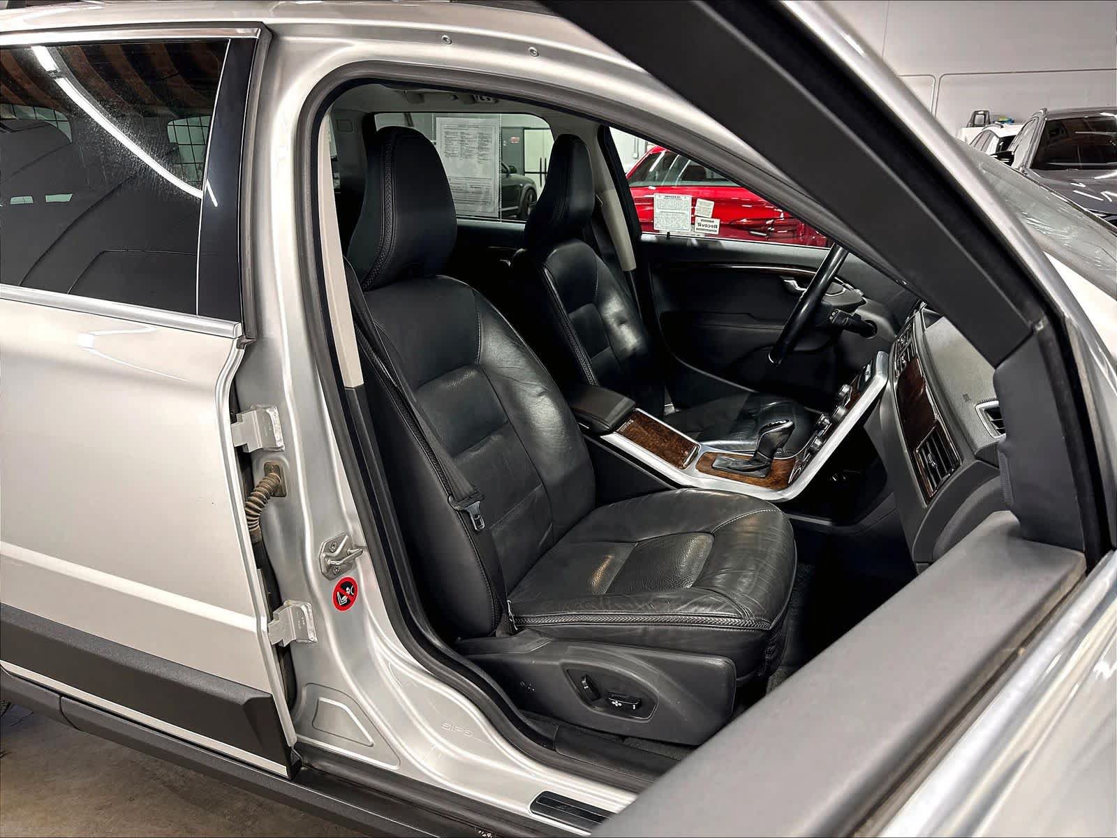 Used 2015 Volvo XC70 3.2 Premier AWD/4WD image 10